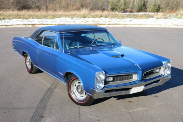 1966 Pontiac GTO 389 V8 4 Speed Manual - Image 6