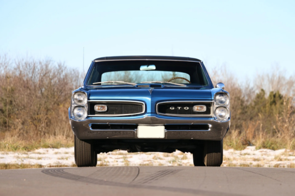 1966 Pontiac GTO 389 V8 4 Speed Manual - Image 9