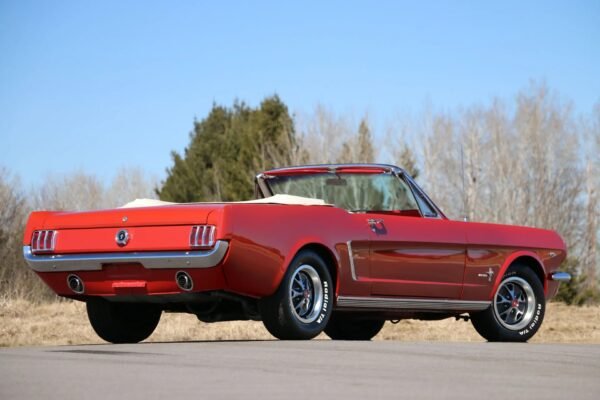 1965 Ford Mustang Convertible - Image 9