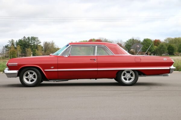 1963 Chevrolet Impala Super Sport - Image 23