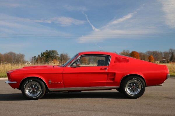 1967 Ford Mustang Fastback - Image 9