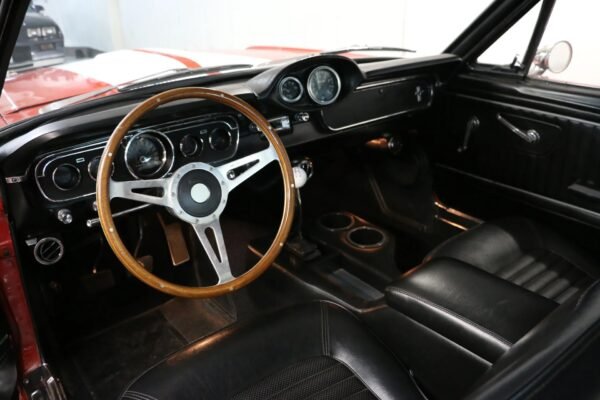 1965 Ford Mustang Fastback 5 Speed - Image 4