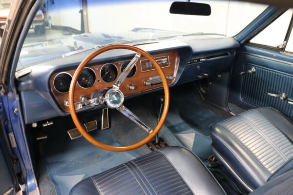 1966 Pontiac GTO 389 V8 4 Speed Manual - Image 17