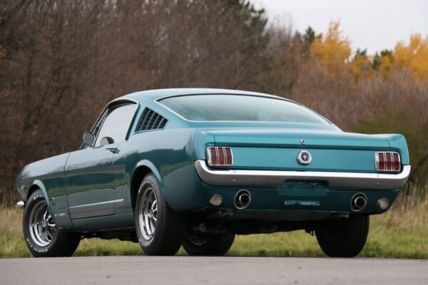 1965 Ford Mustang Fastback GT - Image 8