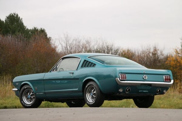 1965 Ford Mustang Fastback GT